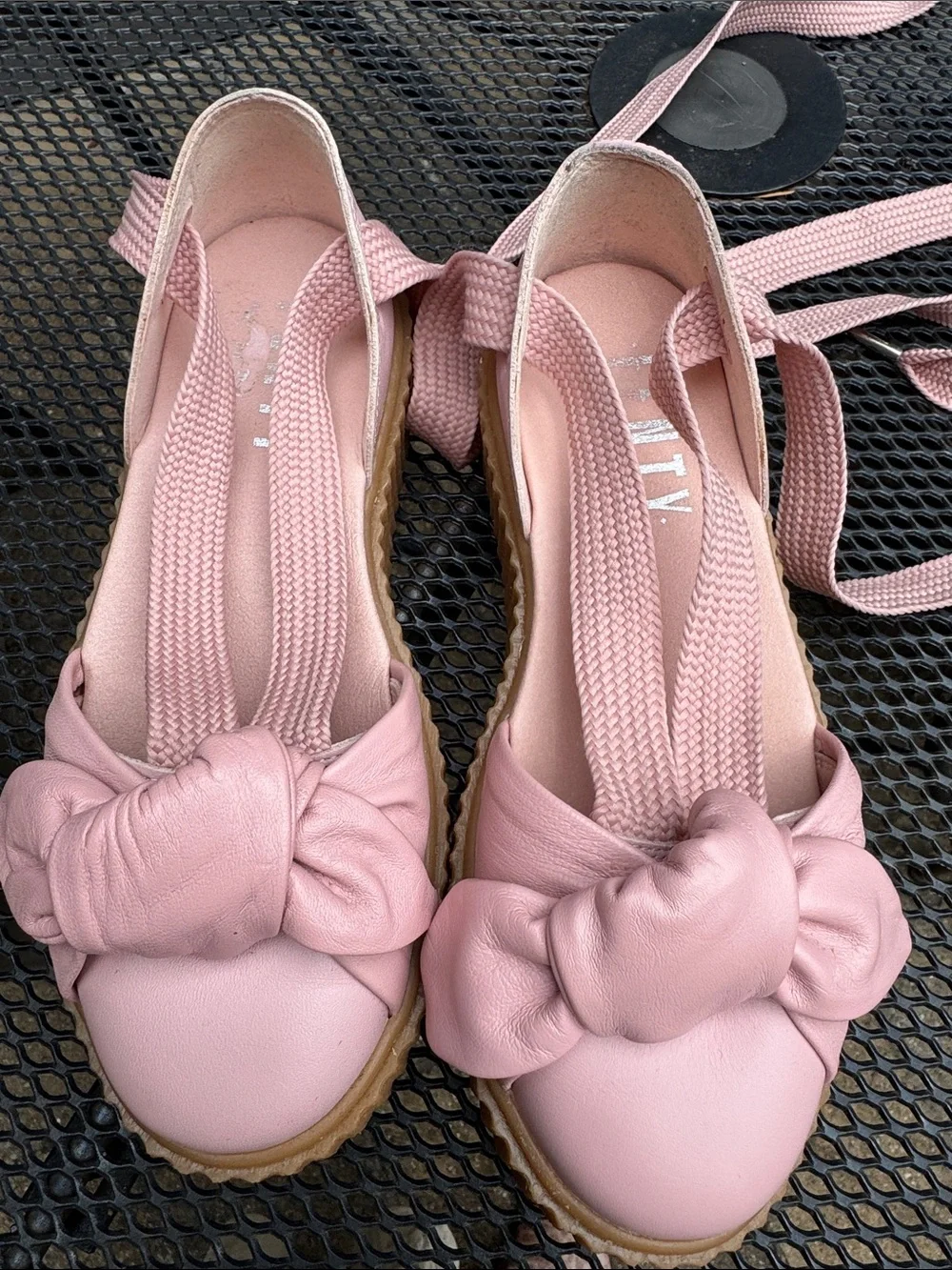 Women’s Fenty Puma x Rihanna Creeper Pink Ballet Lace-Up Platform Sandals